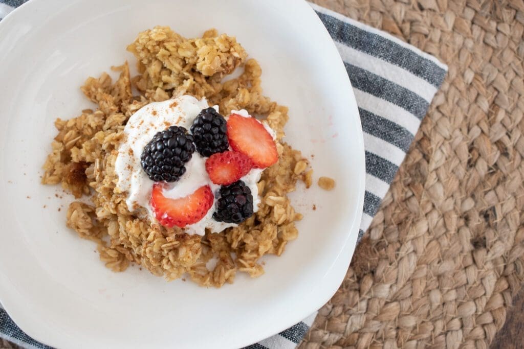 easy overnight oatmeal with maple cream and fresh berries 