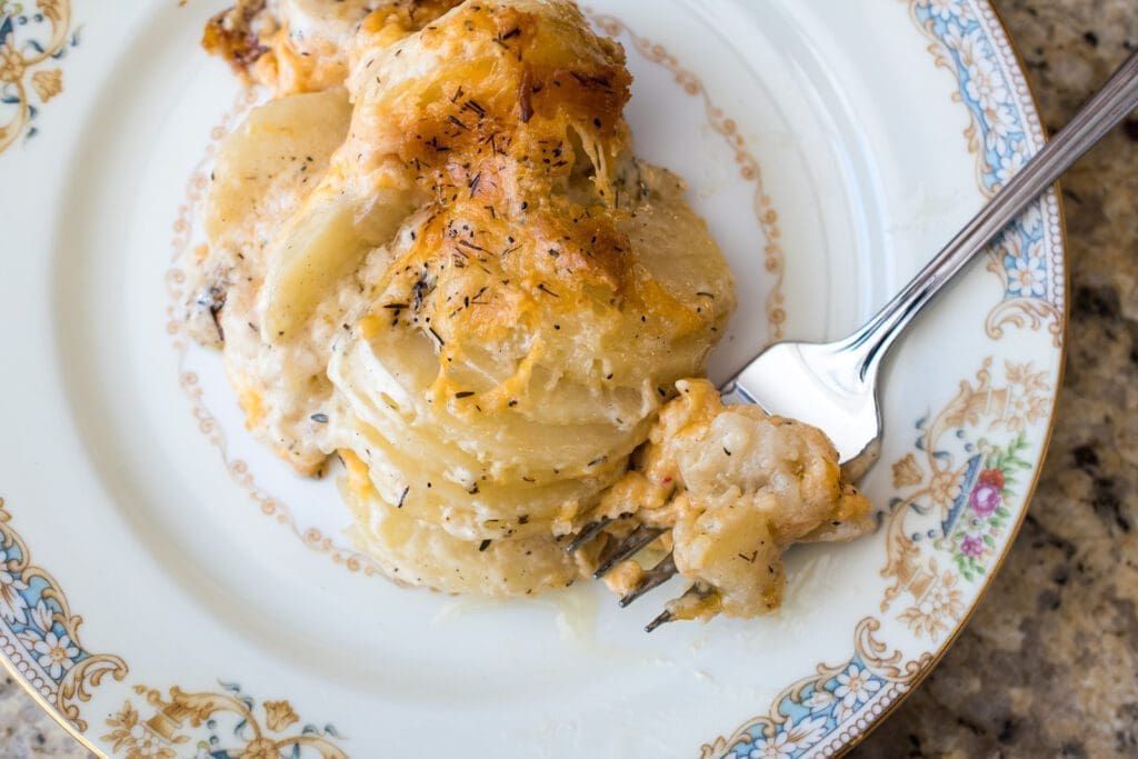 scalloped potatoes with thyme