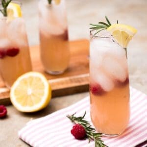 raspberry lemonade mocktail spritzer