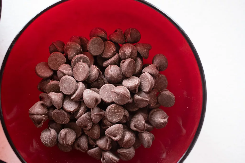 chocolate chips for oatmeal